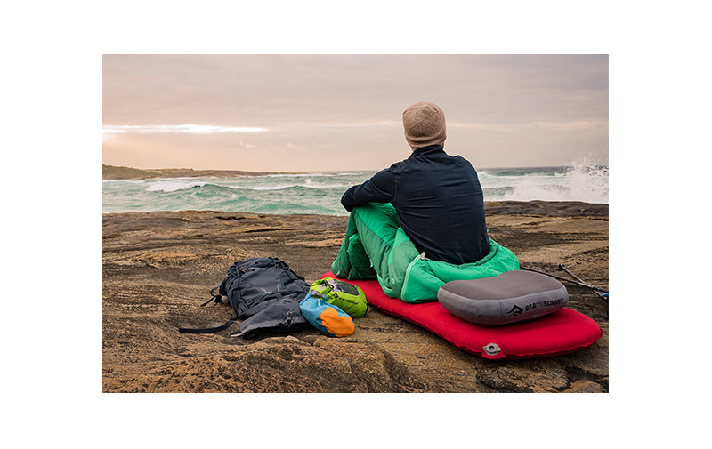 Description || Traverse Synthetic Sleeping Bag